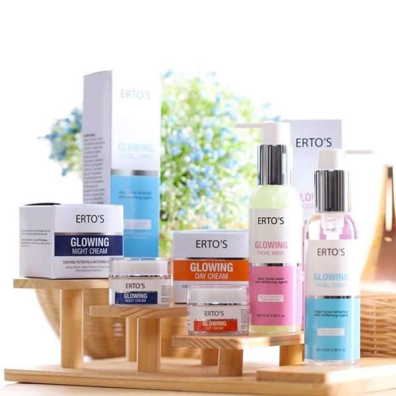 ertos glowing facial toner