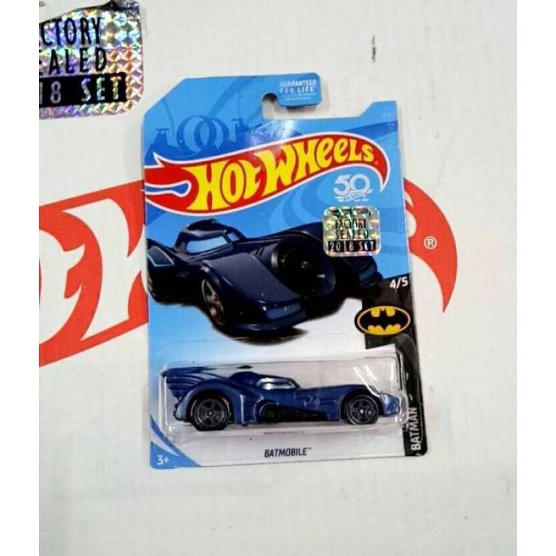 Hot wheels 2018 batmobile treasure hunt store
