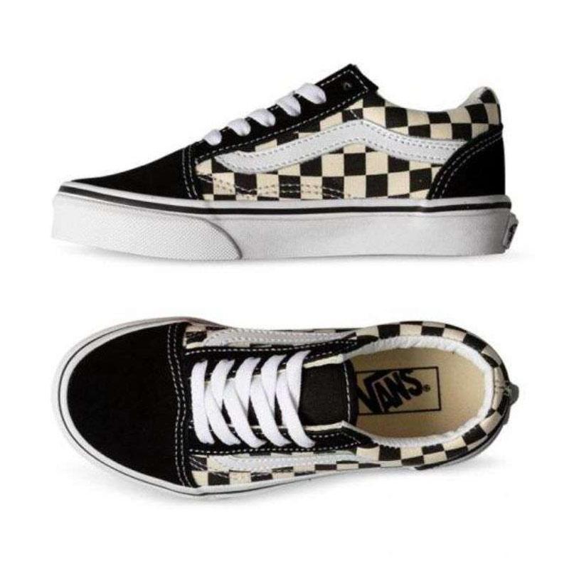 Primary old skool checkered vans