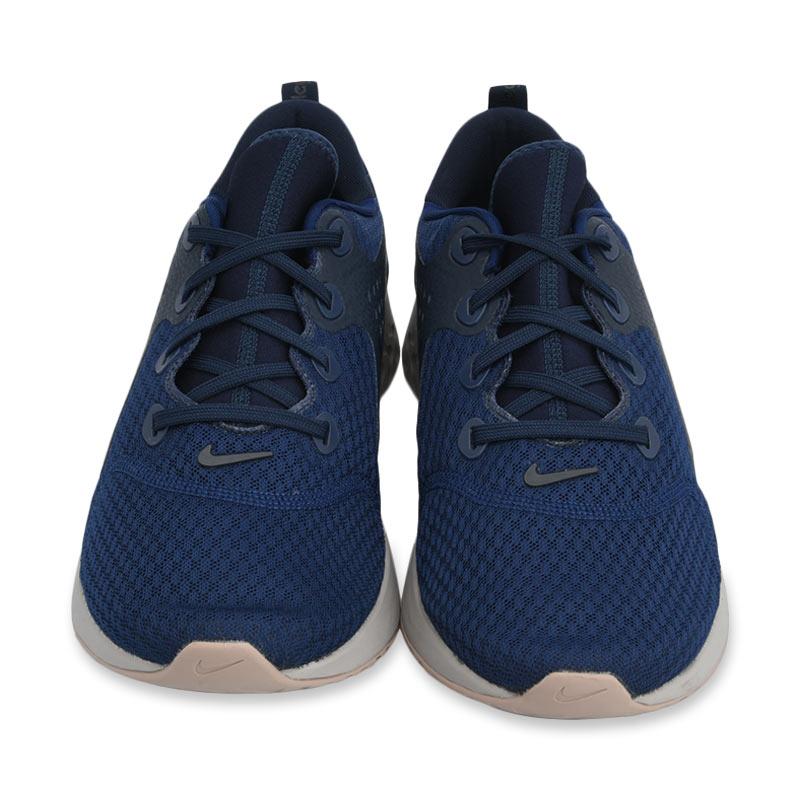 harga nike legend react