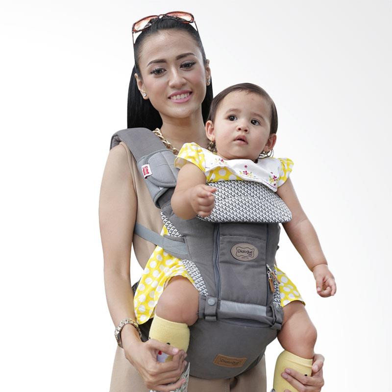 Dialogue baby sales hipseat