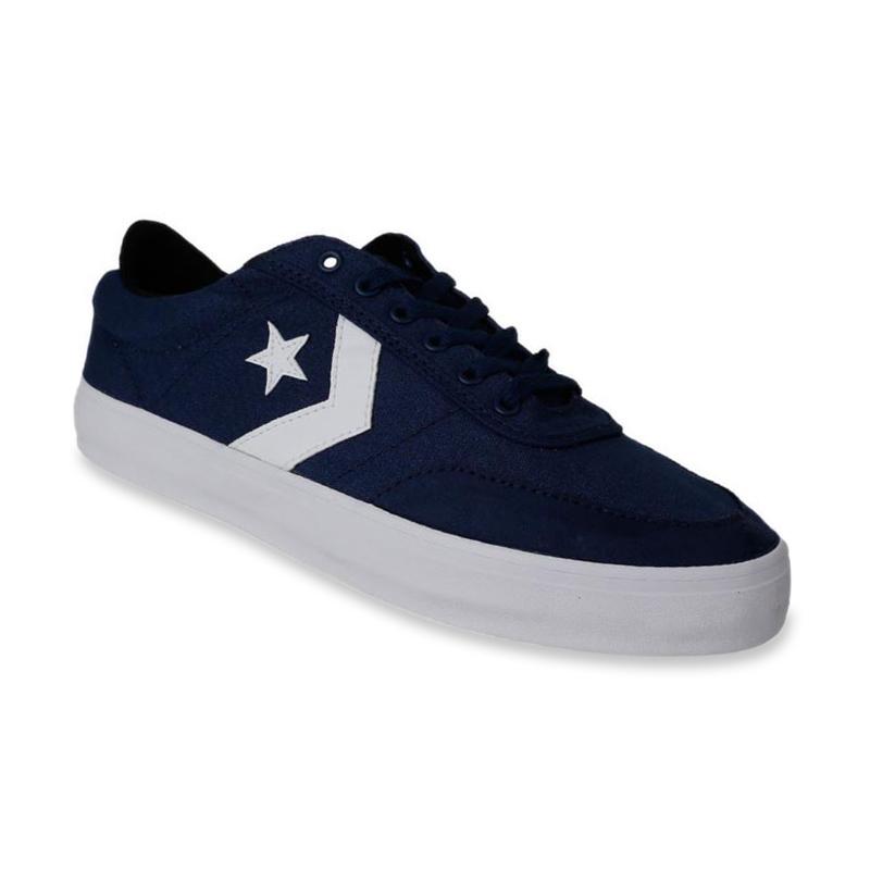 harga sepatu converse courtlandt ox