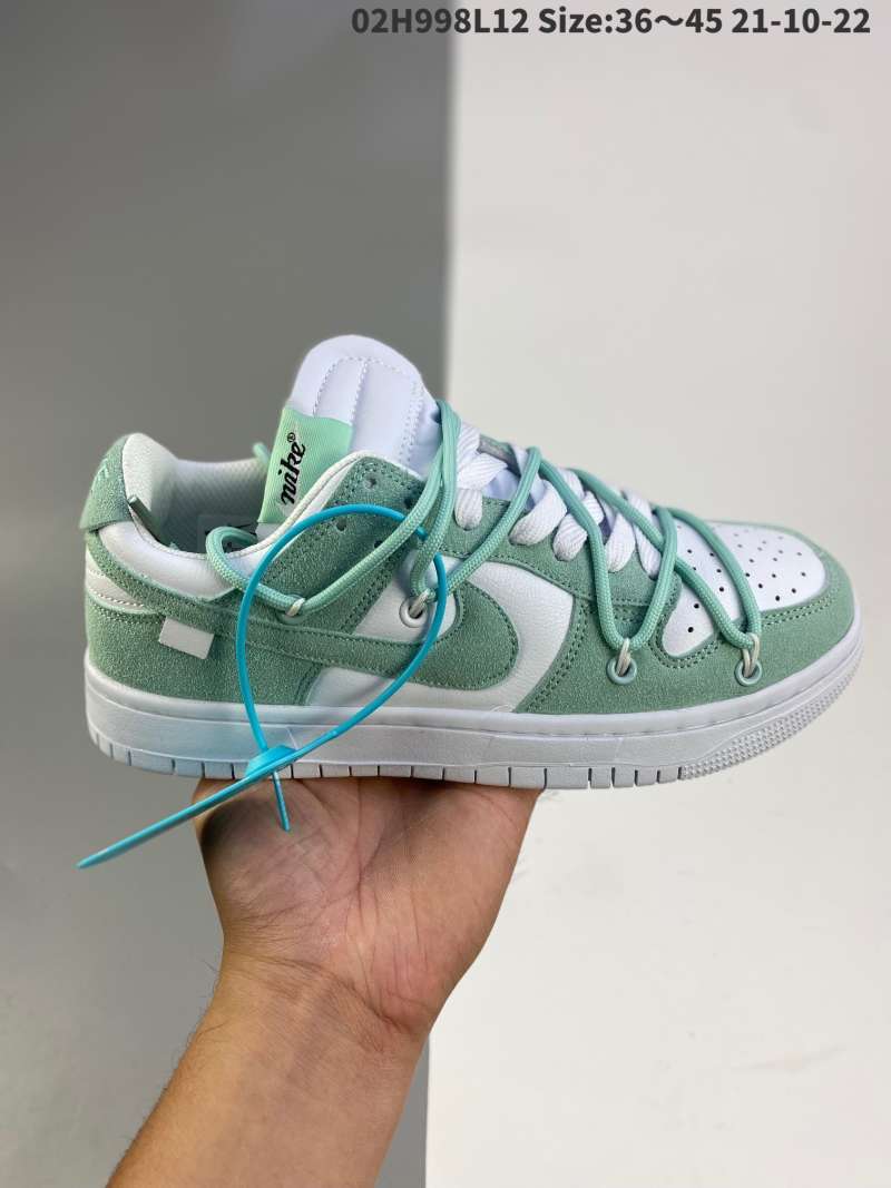 Jual Nike SB Travis Scott × After AJ and AF1, SB Dunk's low top White waist  flower and fruit is another cooperative shoe between ts and Nike, which  also - 44 di