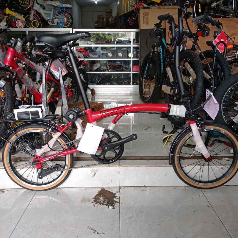Brompton best sale pro action