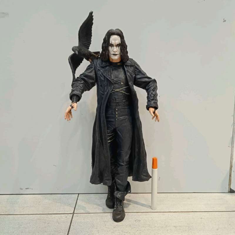 Jual action figure Neca eric draven the crow Tinggi 18inch