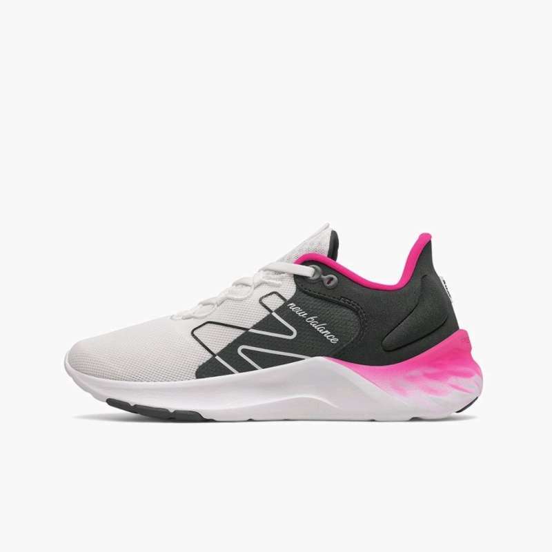 Jual Running Shoes New Balance Fresh Foam Roav V2 Women's - WROAVSW2 di  Seller 24SNKR - Sukabumi Utara (Ilir), Kota Jakarta Barat | Blibli