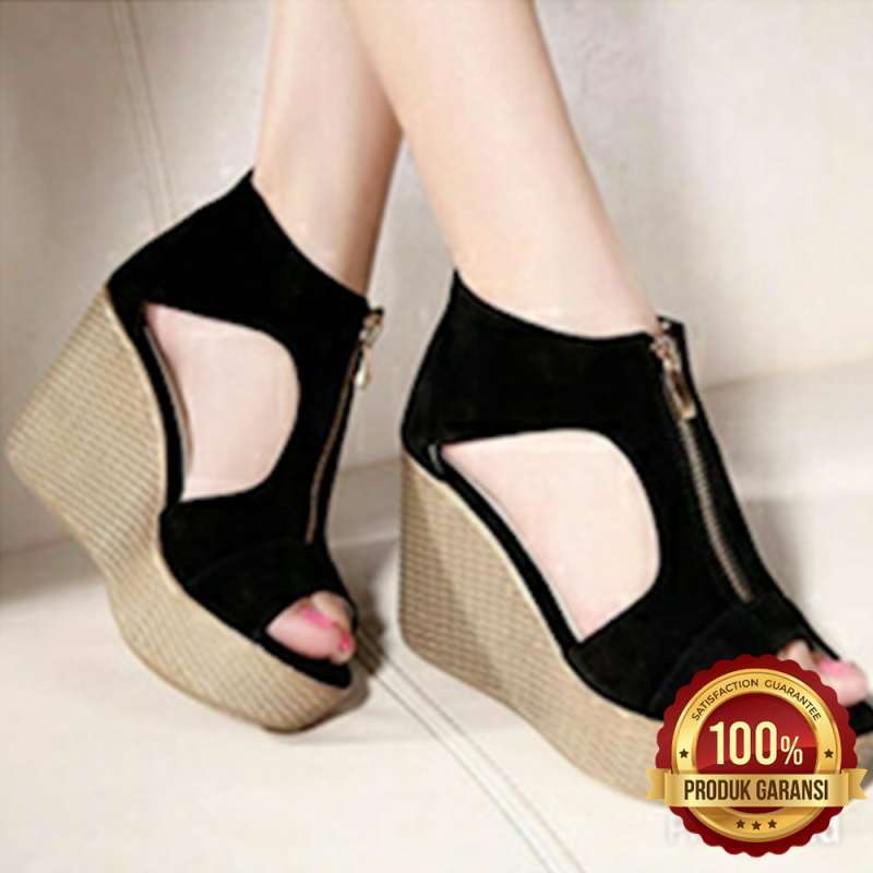 SANDAL WEDGES SLETING HITAM Sandal Wanita Wedges Sendal Wanita Sandal Cantik Fashion Wanita Sandal Tinggi Wanita Wedges Wanita Sendal