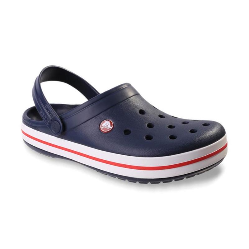 who sells croc shoes