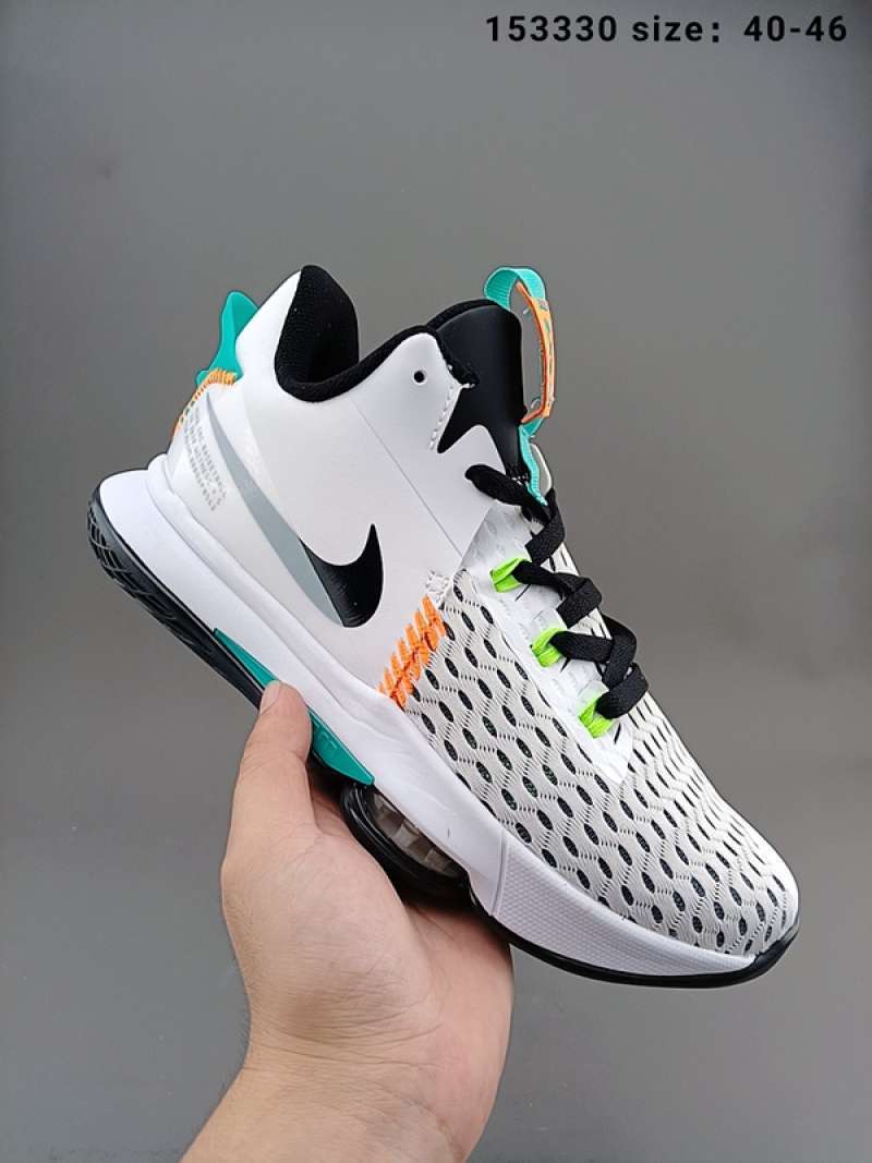 lebron running shoes