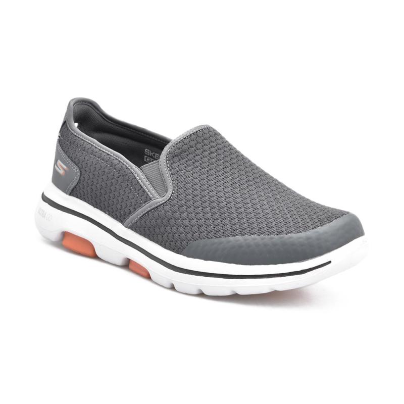 Jual Skechers Go Walk 5 Shoes Sepatu Olahraga Pria SKE55510CHAR