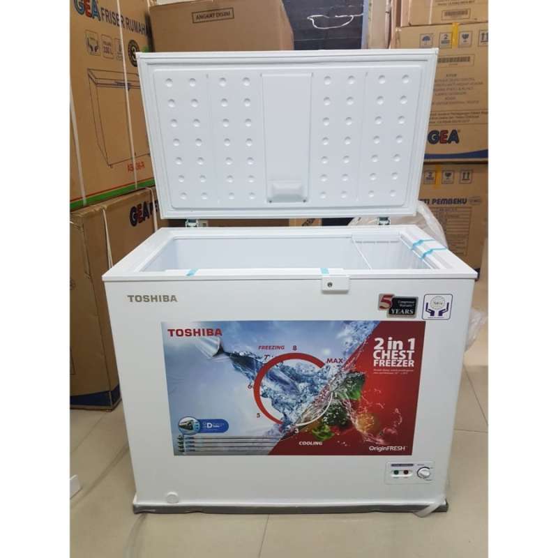 TOSHIBA CRA2581 Chest Freezer 200 L