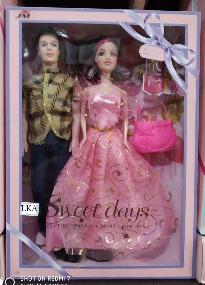 Jual Mainan Anak Perempuan Barbie Set Dengan Perlengkapan Nya