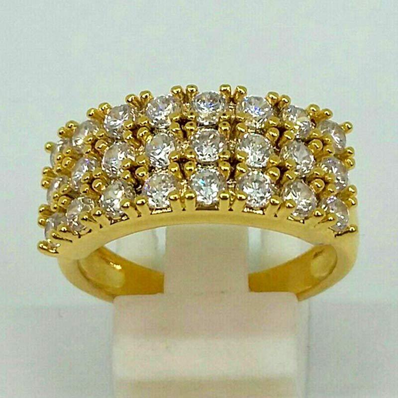 Jual Nje Collection X5 Cincin Emas Perhiasan Wanita 24k Online Maret 2021 Blibli Pilihan model cincin mempengaruhi kecantikan cincin secara keseluruhan ketika dipakai. nje collection x5 cincin emas perhiasan wanita 24k