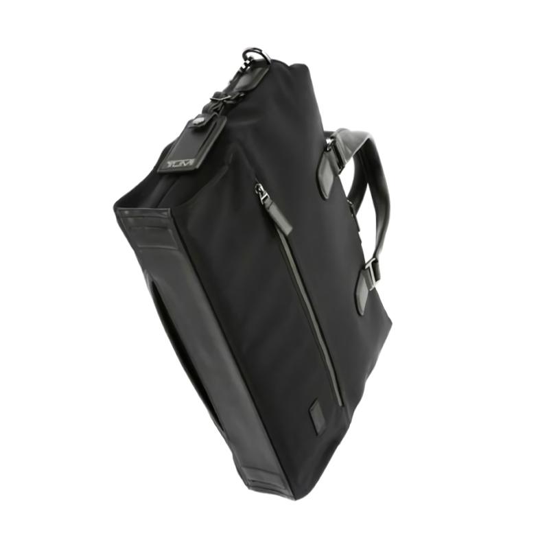 Tumi danner brief tote outlet