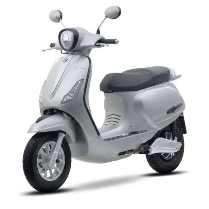 Sepeda Motor Listrik VSPA Bravo Lithium Battery 1500 watt bisa OTR NIK -  Black, Pre Order