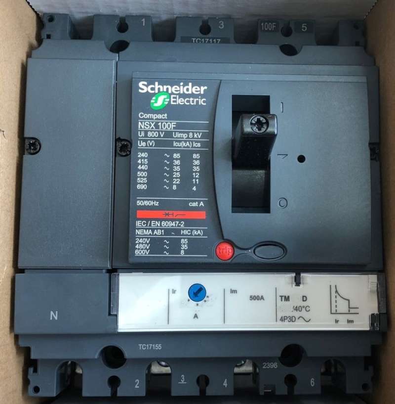 LV429647 - Aptomat Schneider MCCB 4P 16A 36kA LV429647 配線用遮断器