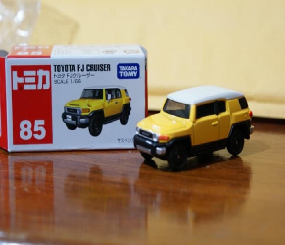 tomica toyota fj cruiser