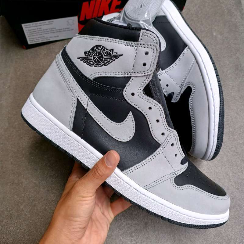 High Top Black And Grey Air Jordans Sepatu Pria Nike Air Jordan - Main Image