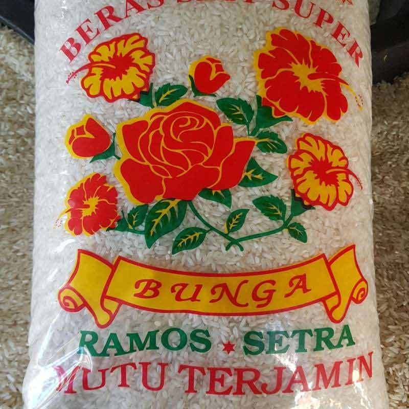 Jual Beras Slyp Super Cap Bunga Ramos Setra Beras 5 Kg Online April 2021 Blibli