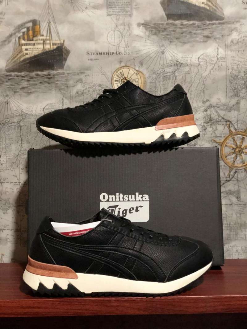 onitsuka tiger mhs black