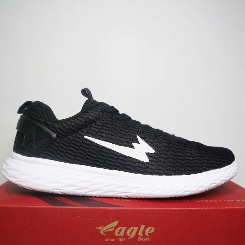Jual Sepatu Eagle Denver Hitam Putih Lifestyle Shoes Original Online September 2020 Blibli Com