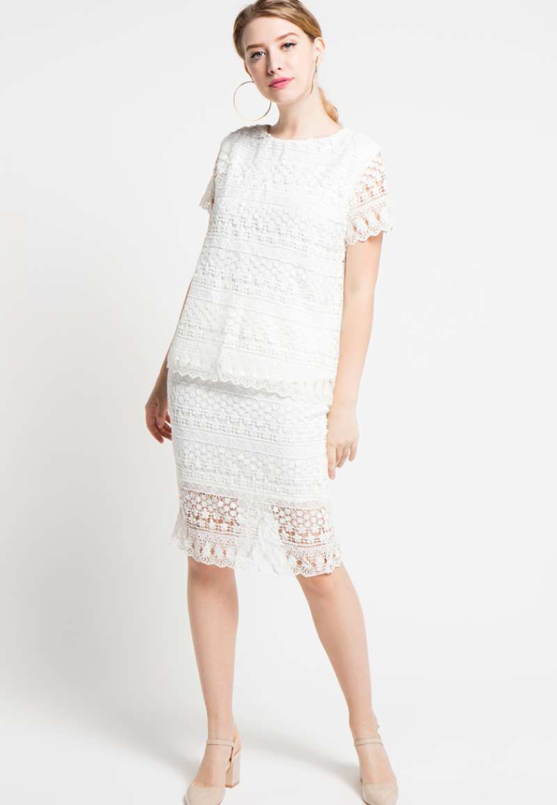lace top cocktail dress
