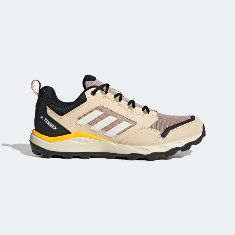Sepatu trekking adidas on sale