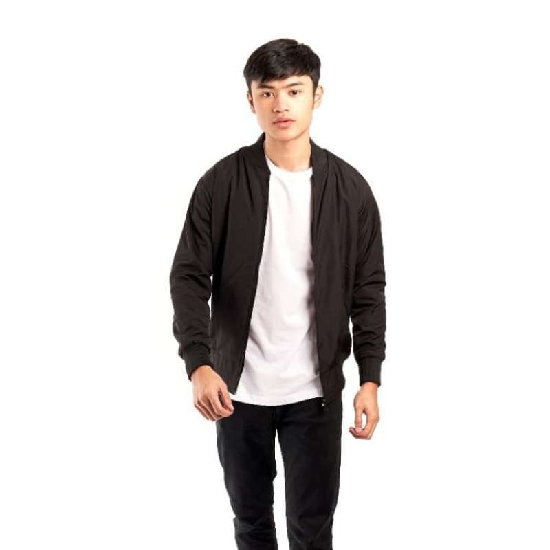 Jaket Bomber Polos Sweater Pria Jaket Pria Jaket Pria Bomber Hitam Xl Terbaru Agustus 2021 Harga Murah Kualitas Terjamin Blibli