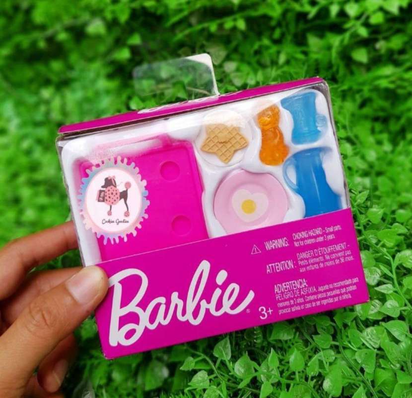 Barbie mini top story starter