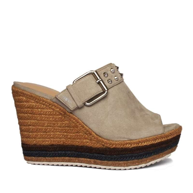 Wedges gosh outlet terbaru
