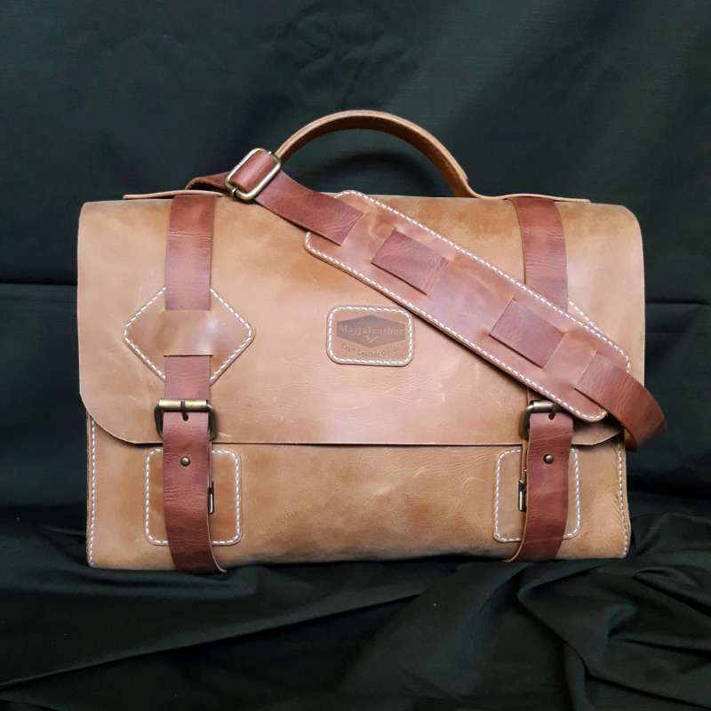 Jual Leather Messenger Bag tas Kulit tas Messenger Pria tas Selempang 40cmx26cmx13cm Di Seller Majjaleather Winongo Kota Madiun Blibli