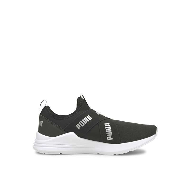 black puma slip on
