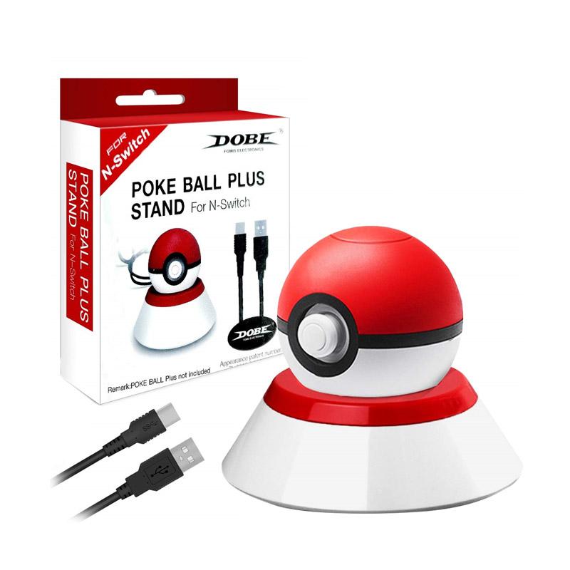 does the pokeball plus come with a charger