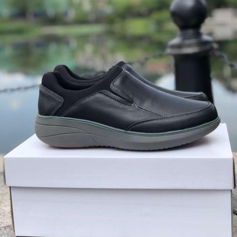 clarks collection slip on sneakers