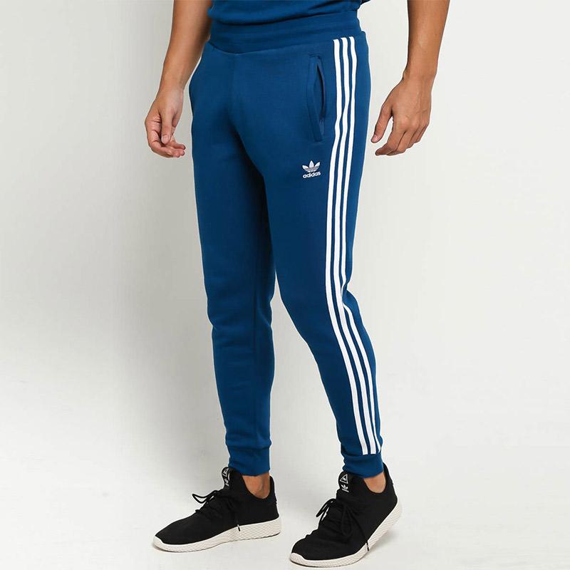 Adidas dv1548 2025