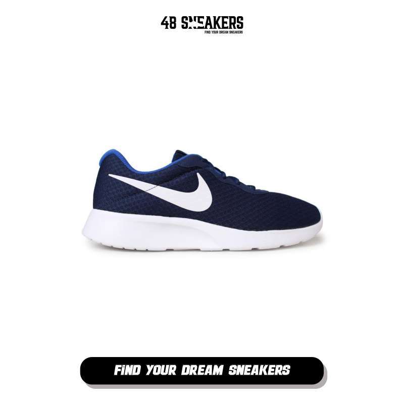 Maroon online nike tanjun