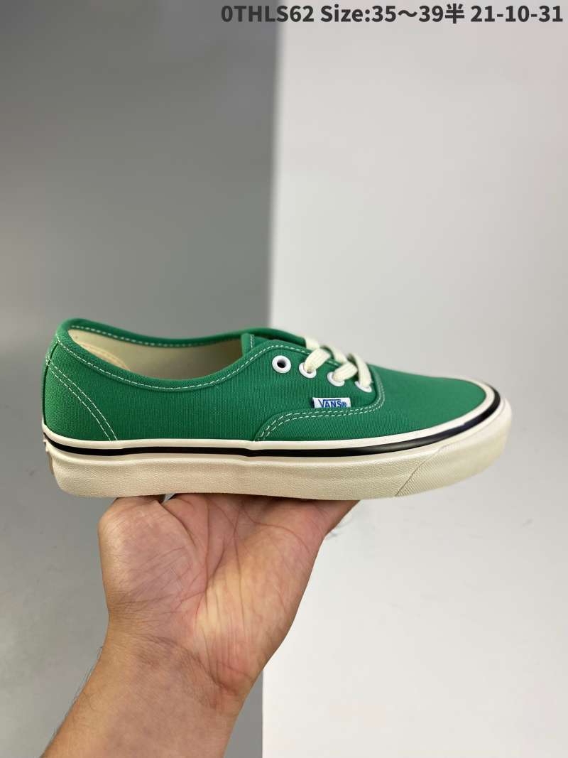 Jual Vans authentic 44 DX vans aut Anaheim collection is quietly popular.  Simple solid color is the collocation of all talents. Favorite spring and  summer - 45 di Seller Li Chunmei Shop -