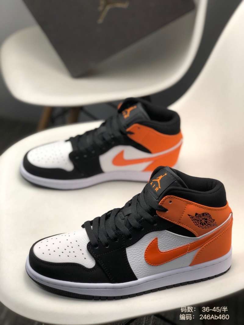 Jual 36-45 Nike Air Jordan 1 Mid contrast leather panel popular aj1 middle  top retro shoe 246ab460 - 43 di Seller Cai Wu Official Store - Indonesia |  Blibli