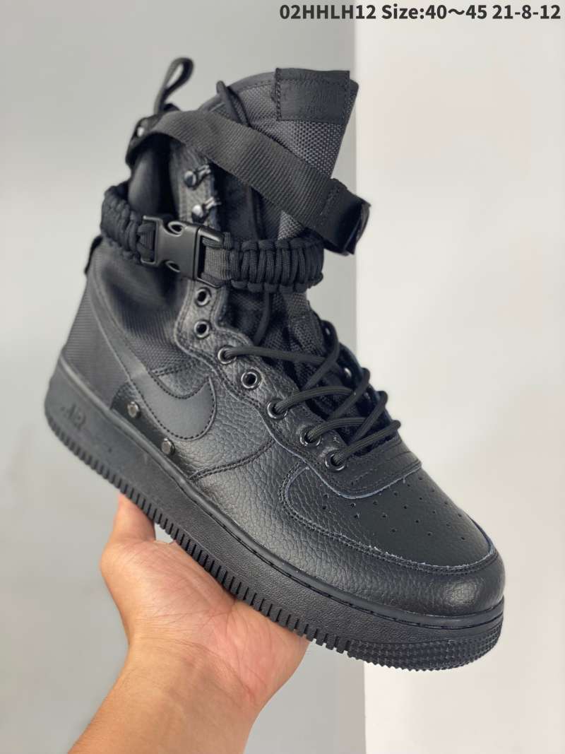560251c converse