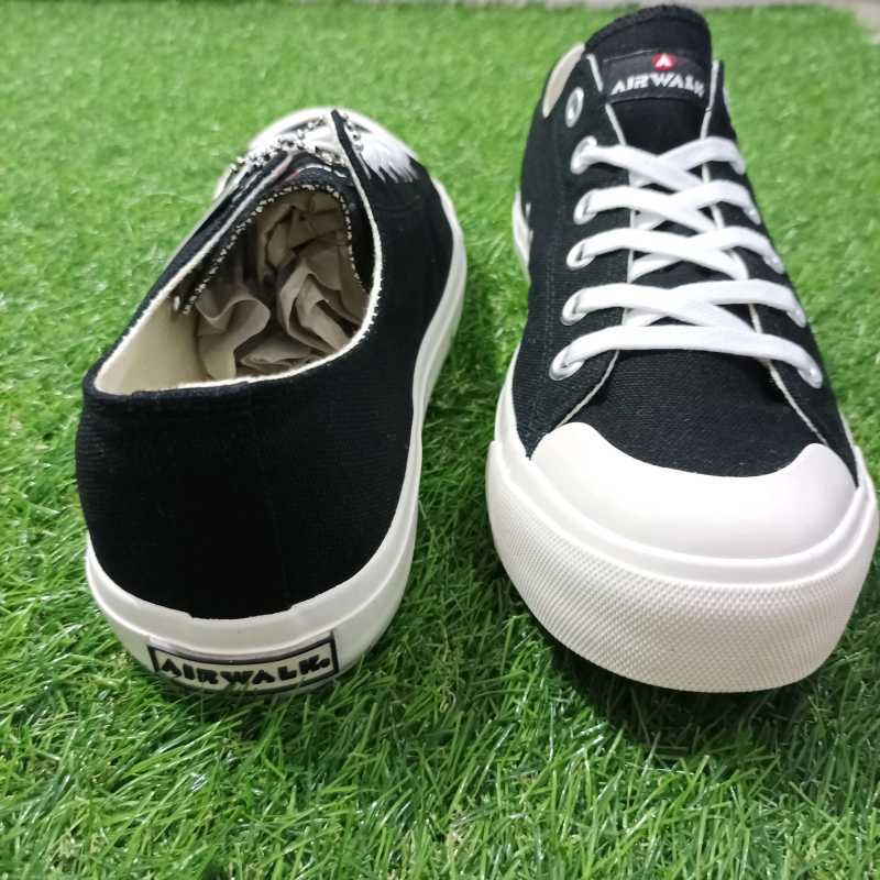 Jual Airwalk New Basic Canvas Low Sepatu Sneakers Pria 41 BLACK
