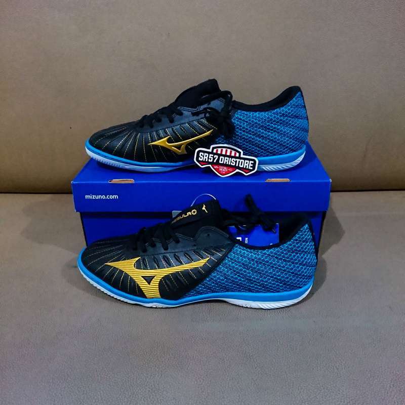 Sepatu futsal on sale mizuno biru