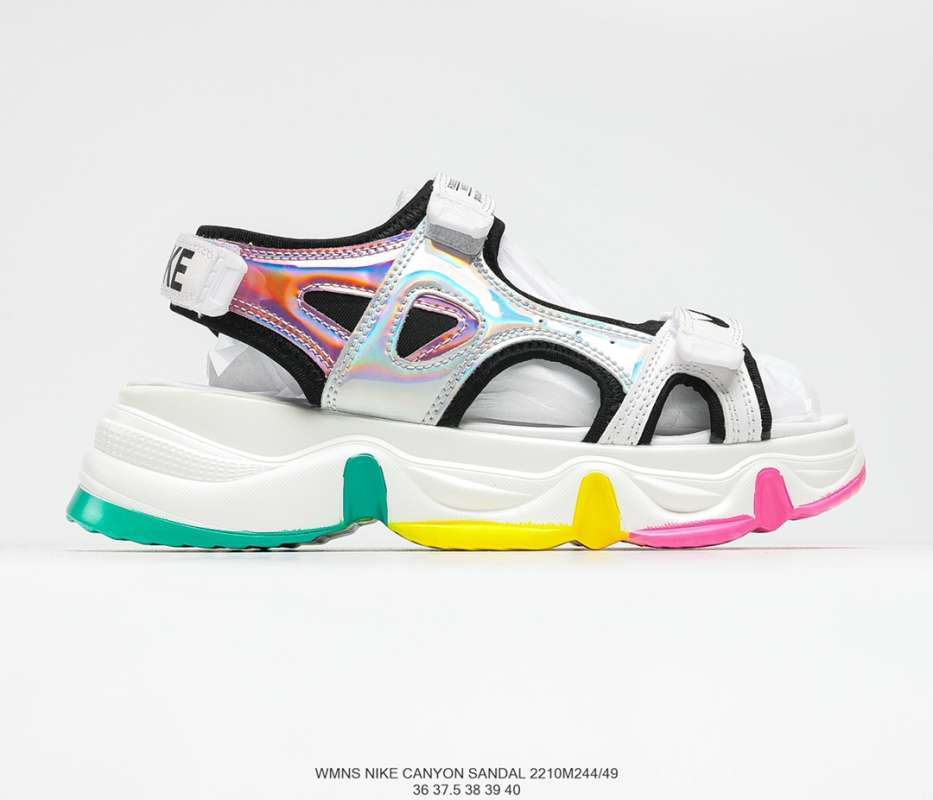 nike women chunky
