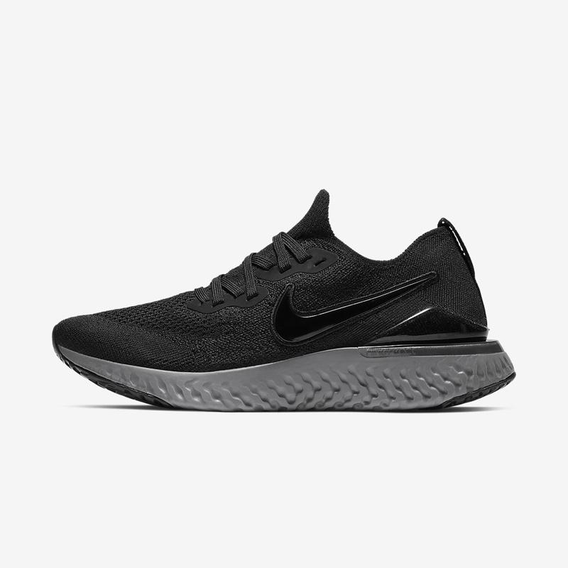 nike running epic react flyknit trainers in black