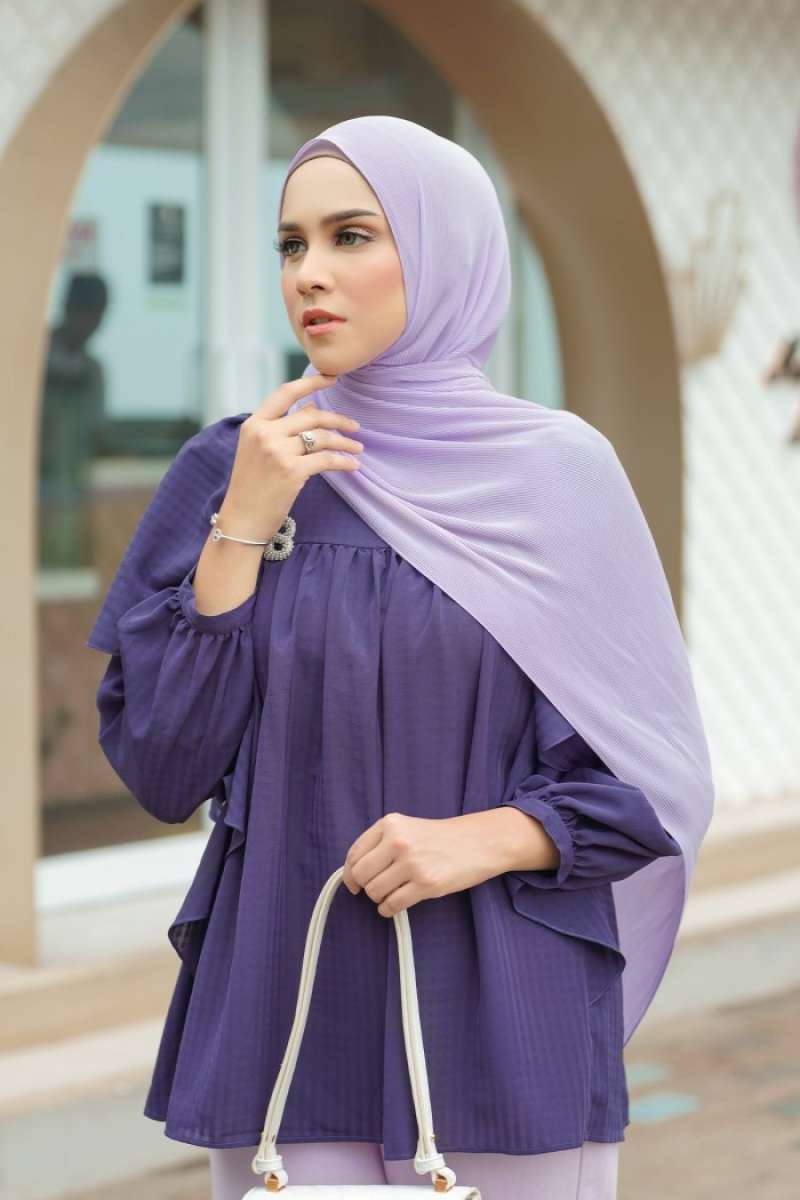 Jual BUTTONSCARVES ORIGINAL STORE 100% - Everyday Pleated Shawl