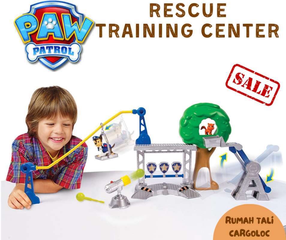 Paw patrol rescue training centre store