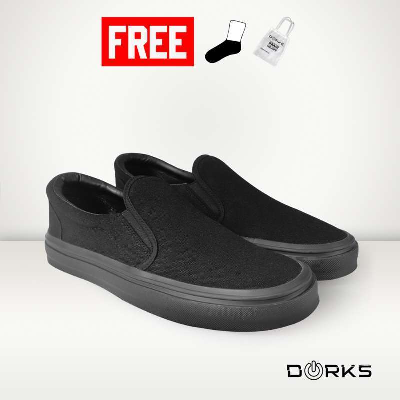 Slip on shop full black