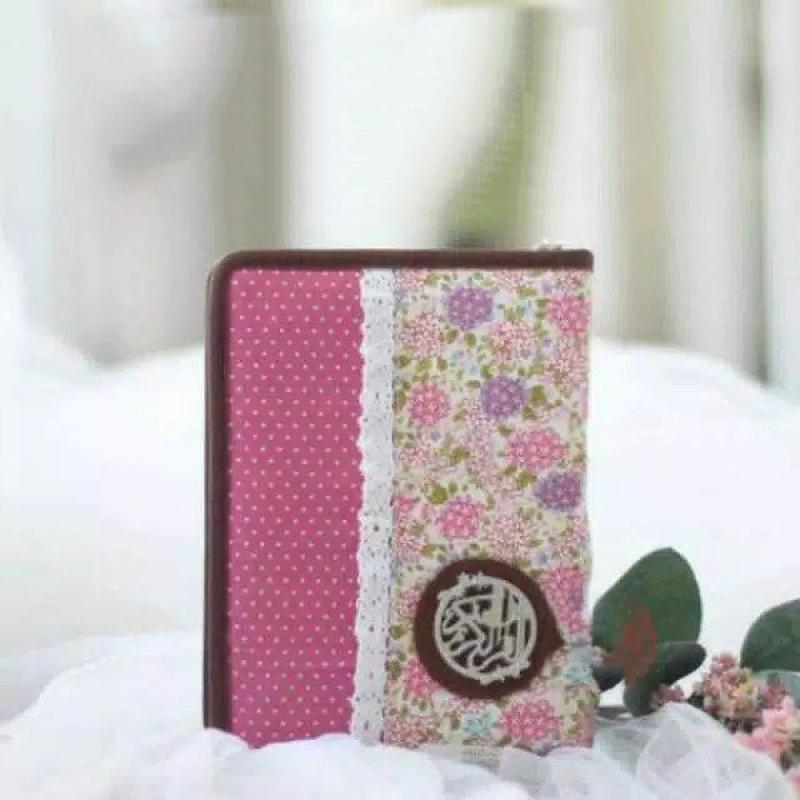 Jual Madina Rainbow Terjemahan Madina Zhafira Zipper Al Qur An Online April 2021 Blibli