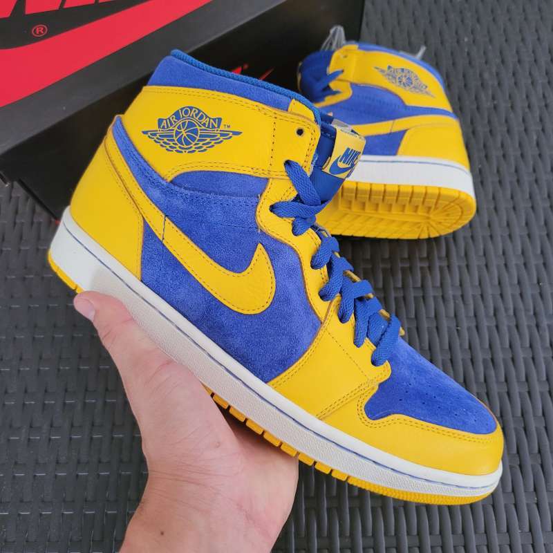 Jordan blue yellow deals
