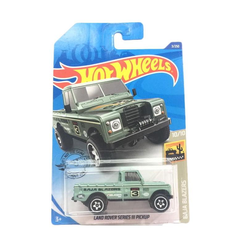 3 hot wheels