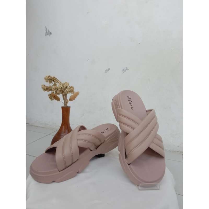 Wedges perempuan on sale